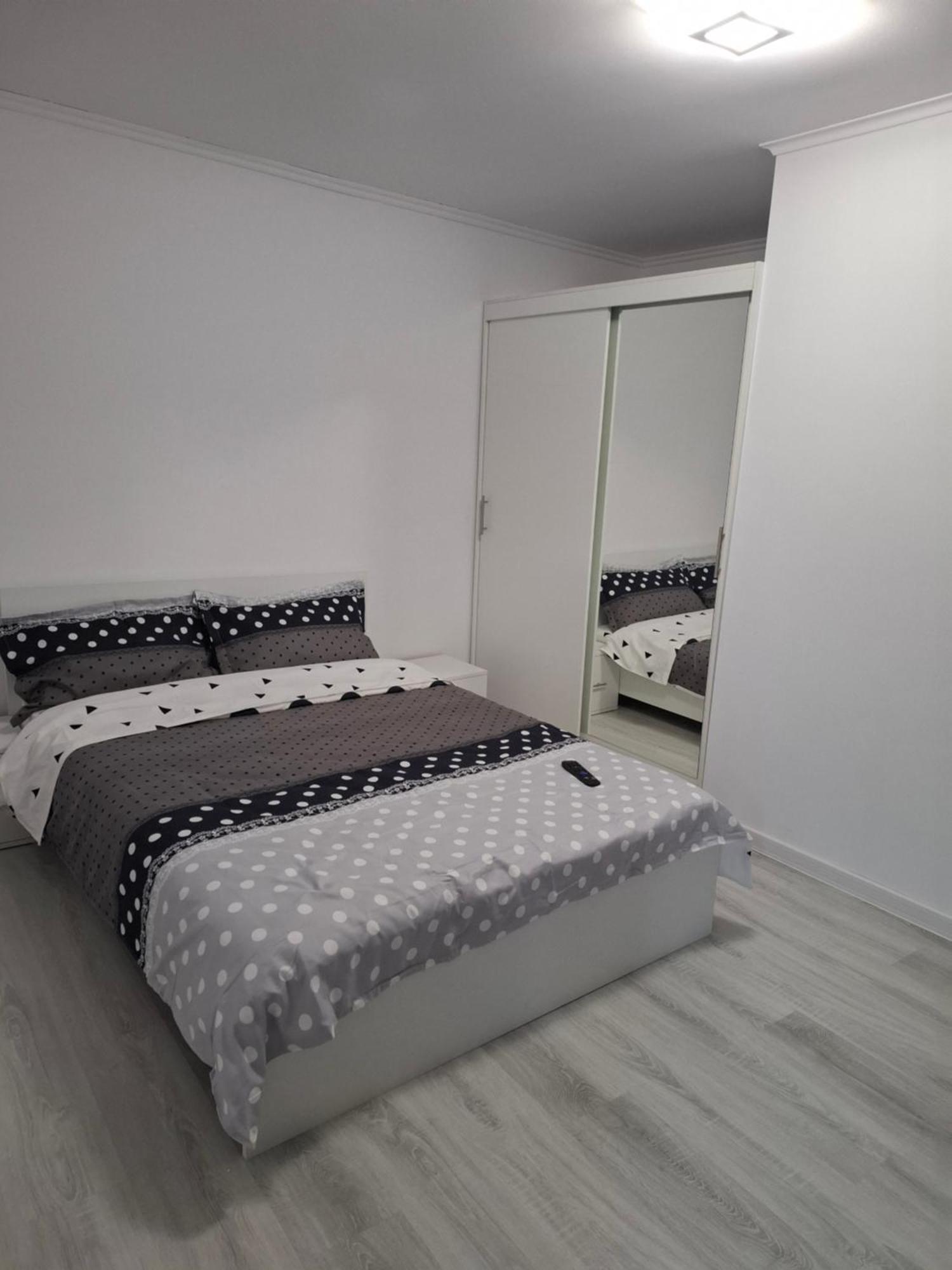 La Dede Hotel Calafat Kültér fotó
